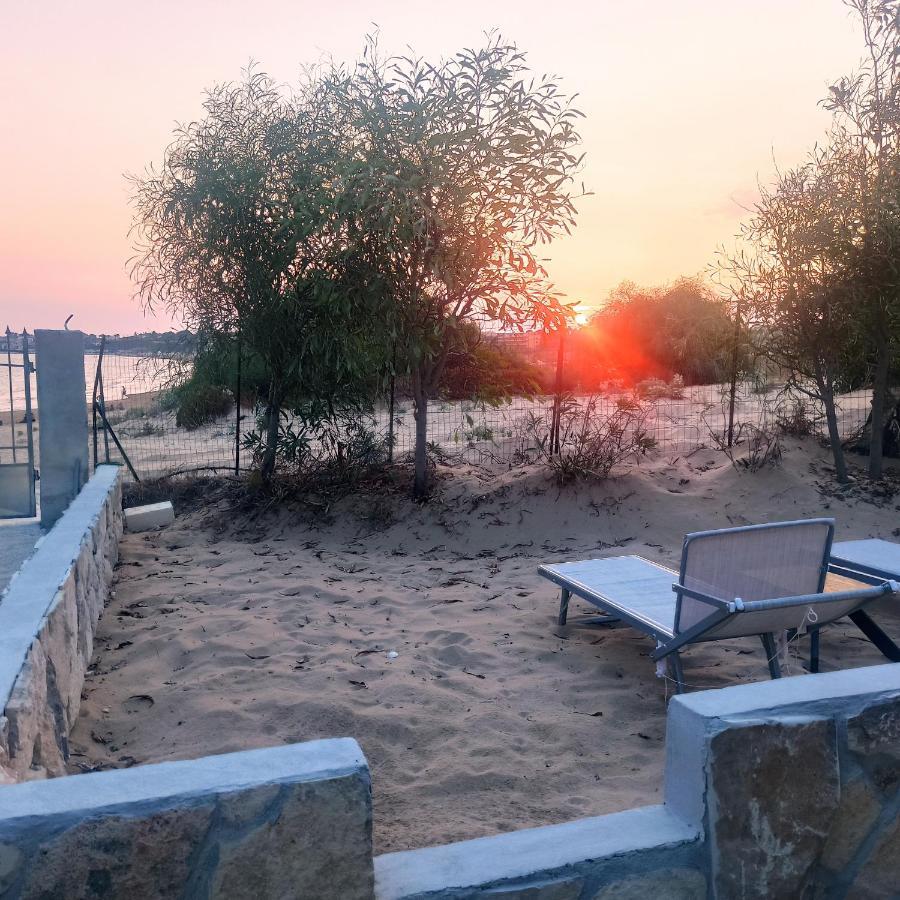 New Rooms On The Beach Pozzallo Eksteriør billede